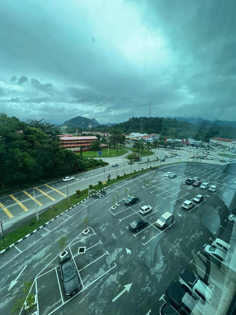 Samsara Studio Apartment At Kompleks Mutiara Gm Gua Musang Exterior photo